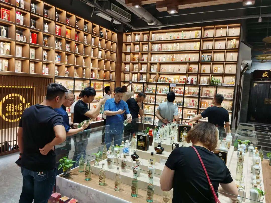 军事频道与凤凰网,融合媒体时代的军事信息传播新态势,军事频道与凤凰网携手,揭示融合媒体时代军事信息传播的新动态