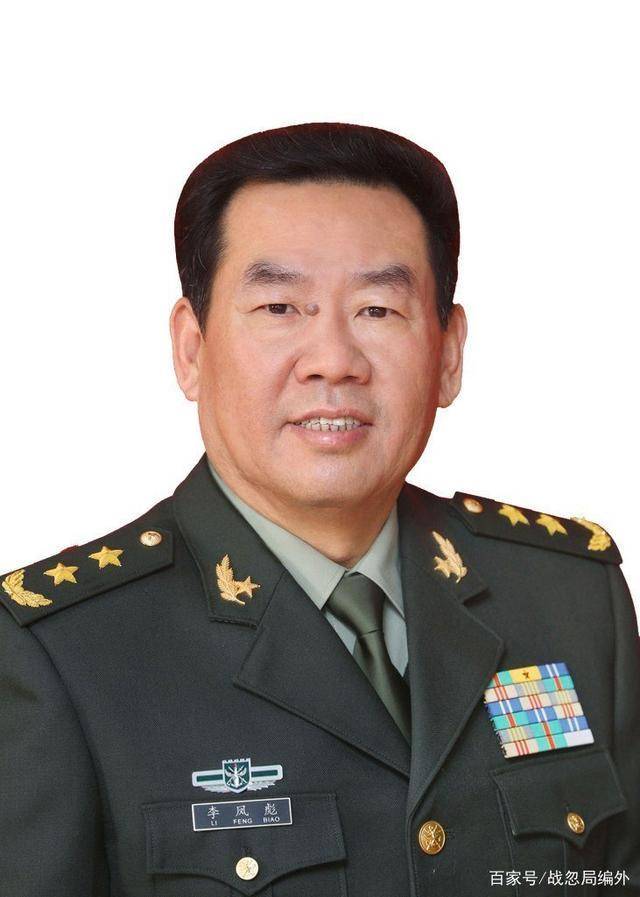 揭秘空降兵第十五军现任军长之传奇人生，揭秘空降兵第十五军现任军长传奇人生路