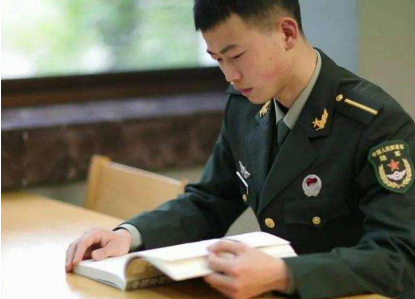 国防生与高官之路，探寻可能的职业发展轨迹，国防生与高官之路，探寻职业发展轨迹的多元路径