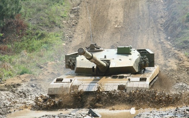 中国96式坦克研制之路,技术突破与装备升级,中国96式坦克研制之路,技术突破与装备升级历程