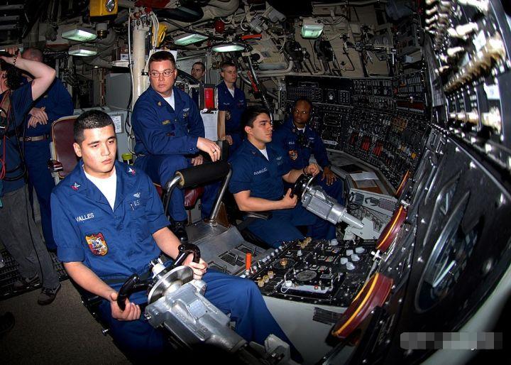 美军步兵装备,现代化战争中的关键要素,美军步兵装备,现代化战争的核心力量