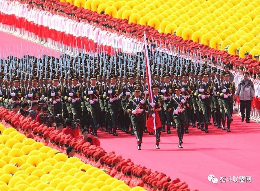 建军九十周年阅兵意义深远，回顾与展望，建军九十周年阅兵，回顾辉煌历程，展望未来发展