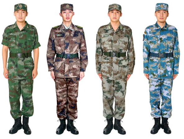 新兵训练迷彩服照片，青春热血的印记，新兵训练迷彩服照片，青春热血的军装印记