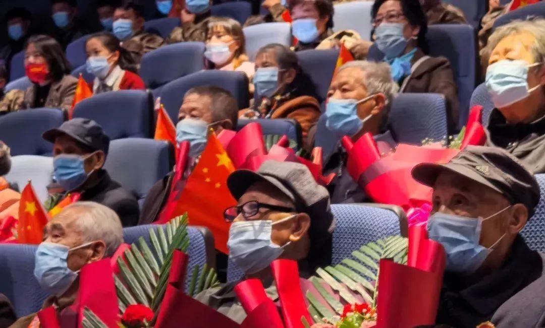 免费在线观看长津湖,电影的历史与情怀,免费在线观看长津湖,电影的历史背景与情怀回顾