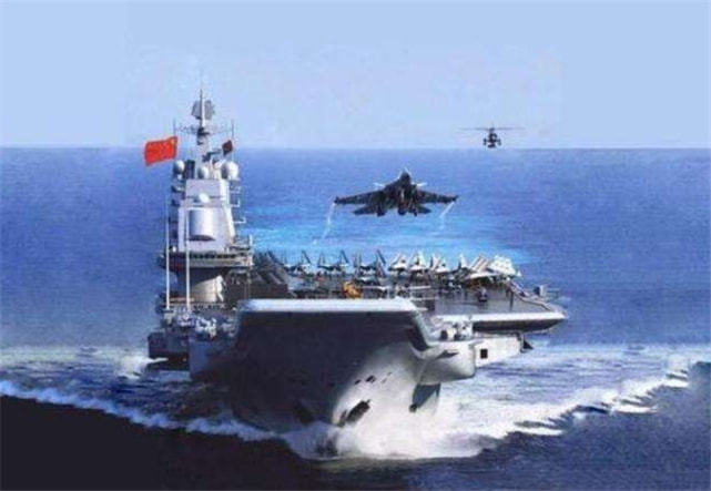 日方成功拍摄到辽宁舰起降歼-15，揭示中国海军力量的新篇章，日方成功拍摄辽宁舰歼-15起降画面，海军力量新篇章展现世人眼前