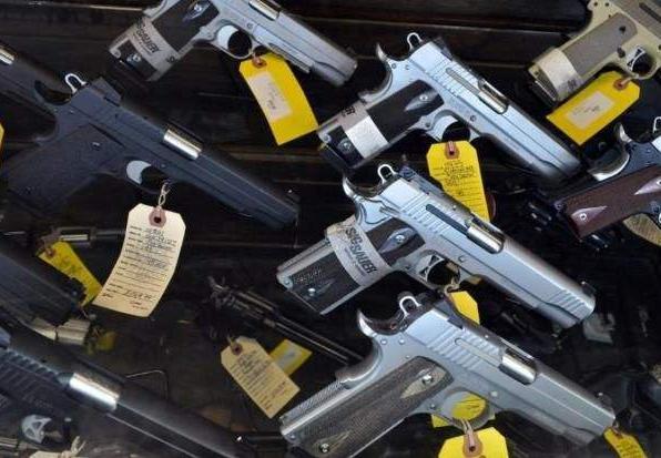 合法防身武器的选择与应用，了解你的权利与责任，合法防身武器的选择与应用，权利与责任一览览