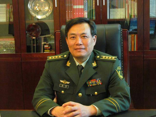 武警总部肖剑冰，忠诚使命的守护者，武警总部肖剑冰，忠诚使命的守护者风采