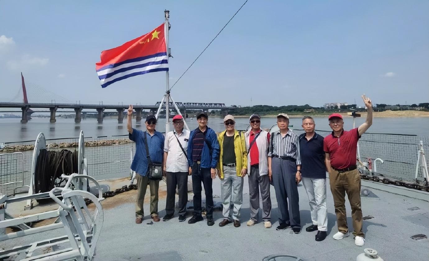 南昌舰造价揭秘，揭示现代军舰的经济价值与技术投入，南昌舰造价深度解析，现代军舰的经济价值与技术投入揭秘