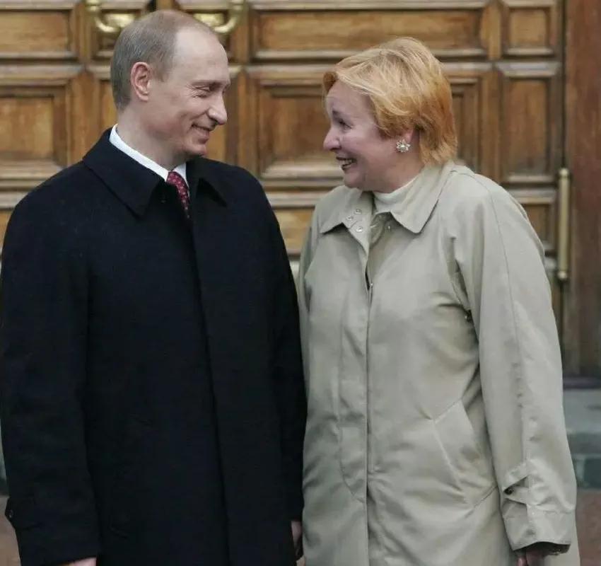 普京下令攻打白俄罗斯,历史背景与事件分析,普京下令攻打白俄罗斯,历史背景深度解析与事件分析