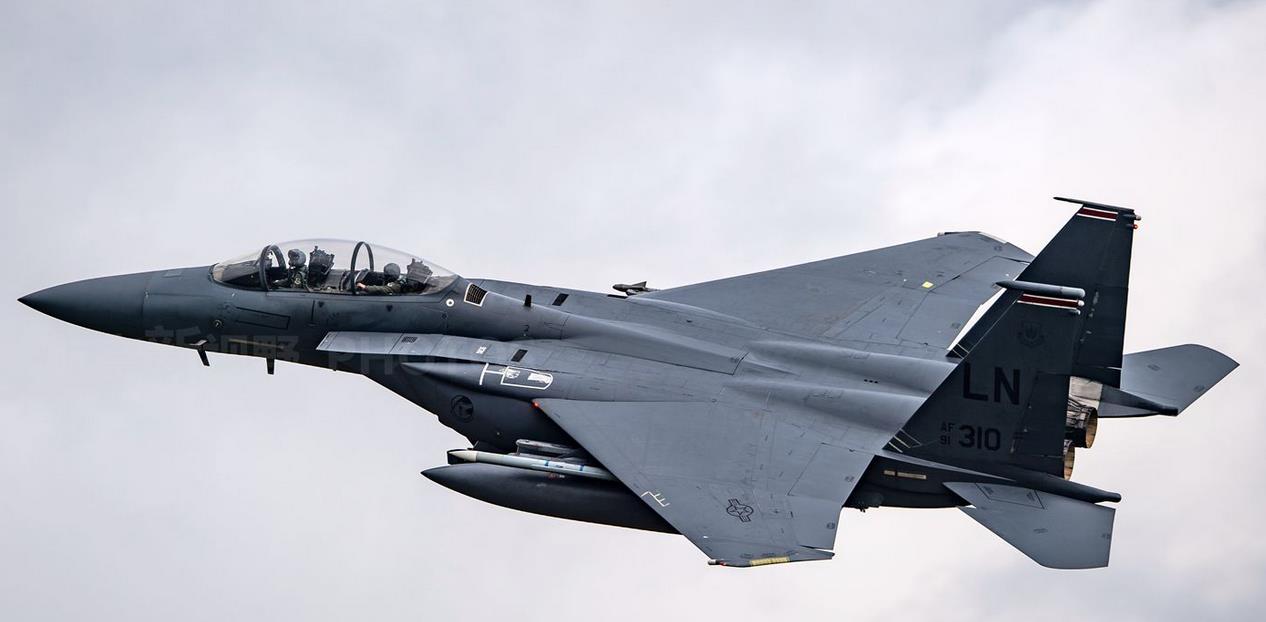 重型空优战斗机,空中霸主的力量与荣耀,重型空优战斗机,空中霸主的力量展现与荣耀风采