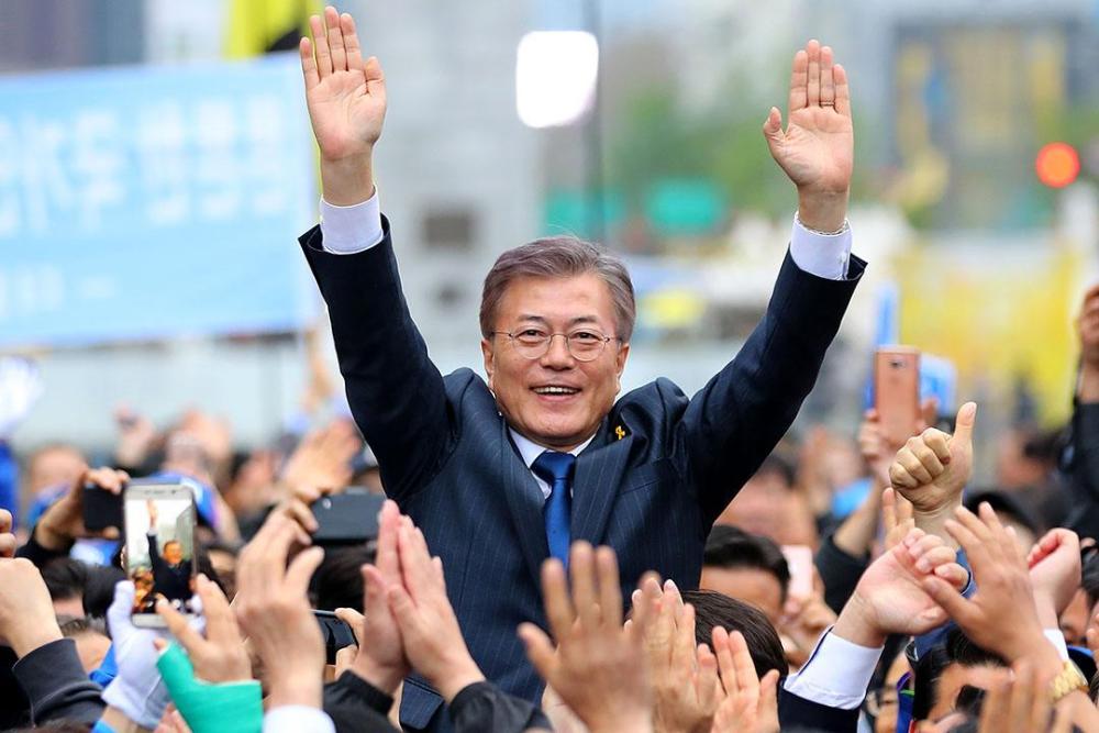 关于文在寅政府对萨德系统的三不立场,深度解析与探讨,文在寅政府对萨德系统的三不立场,深度解读与探讨