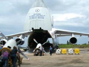 南海撞飞机事件时间,回顾历史,警示未来,南海撞飞机事件,历史回顾与未来警示