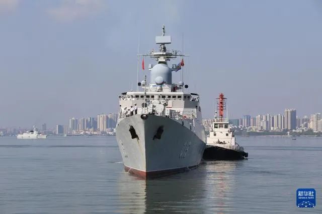 湛江的军舰,一览众海舰之风采,湛江军舰,众海舰风采一览