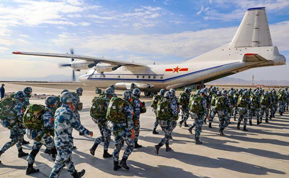 揭秘空降兵15军45师133旅,荣耀与使命的交织,揭秘荣耀与使命的交织,空降兵15军45师133旅的传奇故事