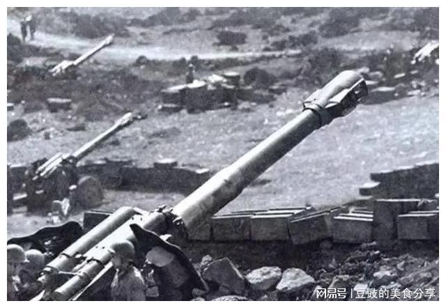 中越战争中的火箭炮齐射视频,历史与技术的交汇,中越战争火箭炮齐射瞬间,历史与技术的壮丽交汇