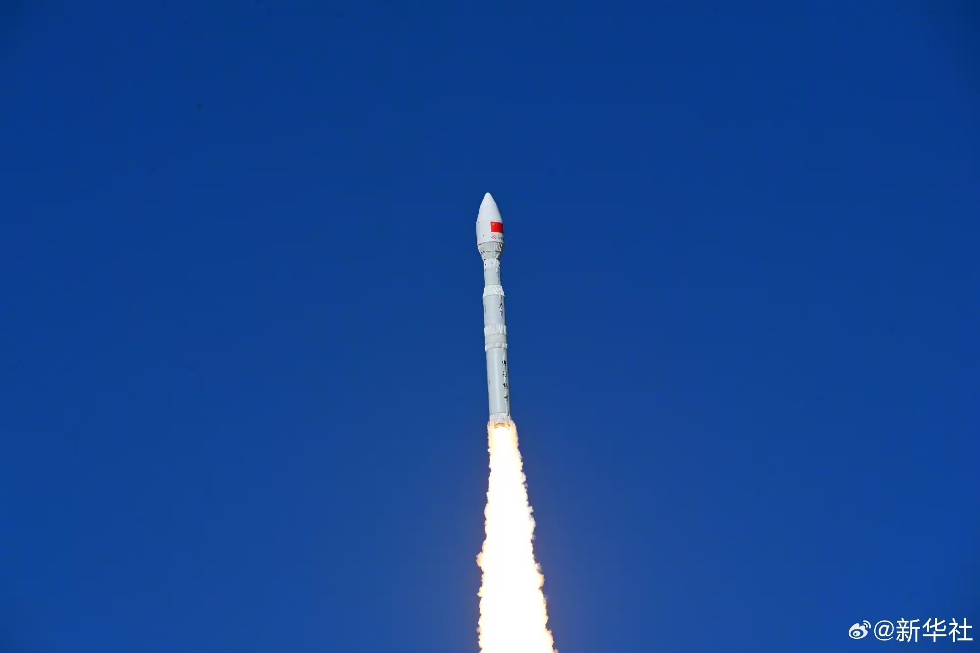 中国一箭双星发射成功,揭示太空探索新时代的序幕,中国一箭双星发射成功,开启太空探索新时代篇章