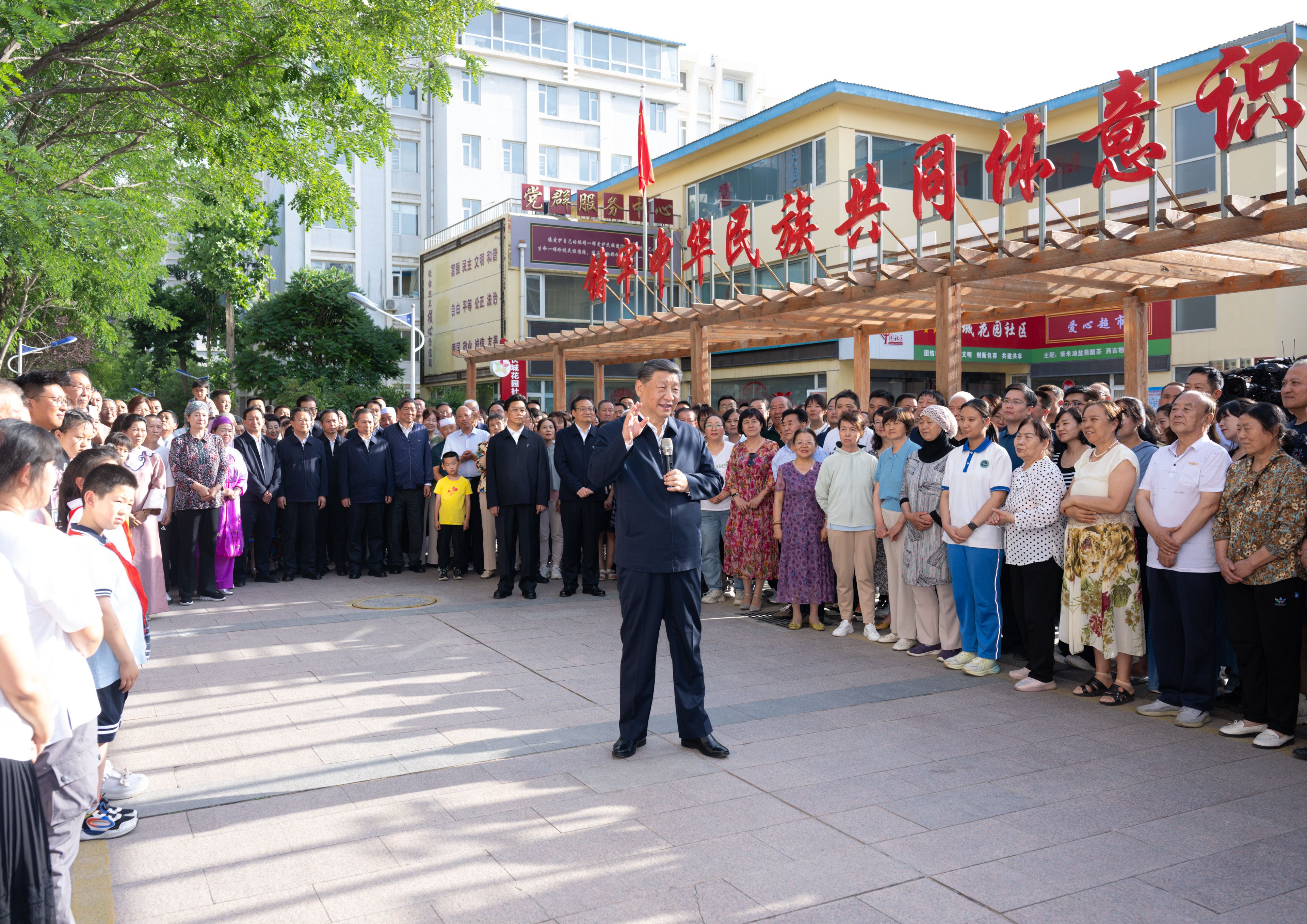 中国大陆高校师生团团参观，共享知识，共筑未来，中国大陆高校师生共享知识之旅，共筑未来之梦