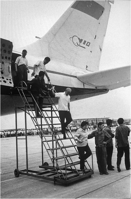 中国空军装备飞机概览，现代化武装力量的坚实支柱，中国空军现代化武装力量支柱，飞机装备概览