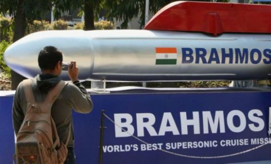 鹰击长空,鹰击-18导弹,揭示图片背后的力量与智慧,鹰击长空背后的力量与智慧,鹰击-18导弹揭秘图片故事