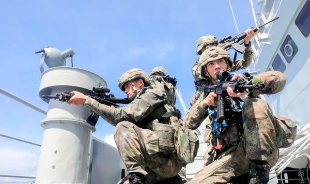 蛟龙突击队与海豹突击队在巴西的较量,巴西对决,蛟龙突击队与海豹突击队的较量