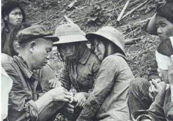 关于国内百姓对战争的态度,并非渴望战争,而是呼唤和平与正义,国内百姓态度,期盼和平与正义,非渴望战争