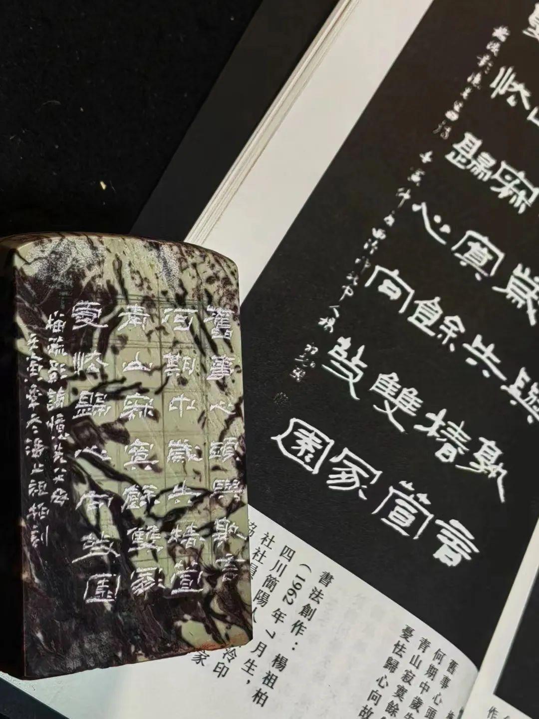 今日头条新闻,韦一书法展现独特魅力,引领时代潮流,韦一书法展现独特魅力,引领时代潮流,今日头条新闻聚焦热议焦点