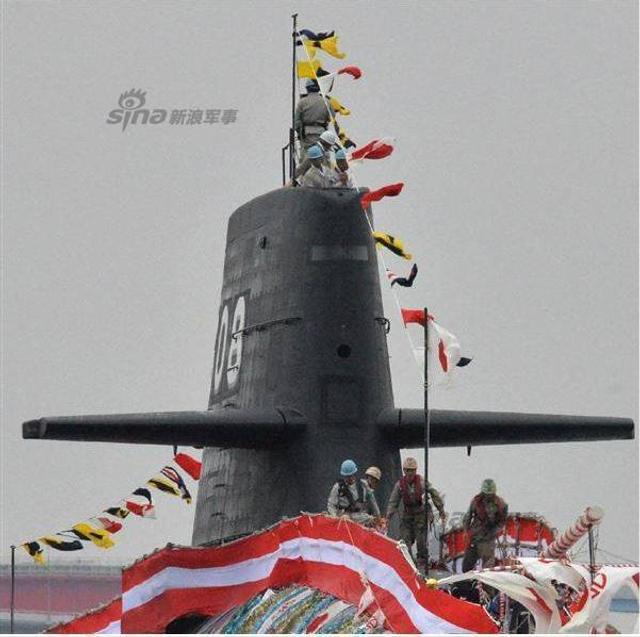 最大的柴电潜艇,探索深海巨影的传奇之旅,深海传奇,最大柴电潜艇探索巨影之旅