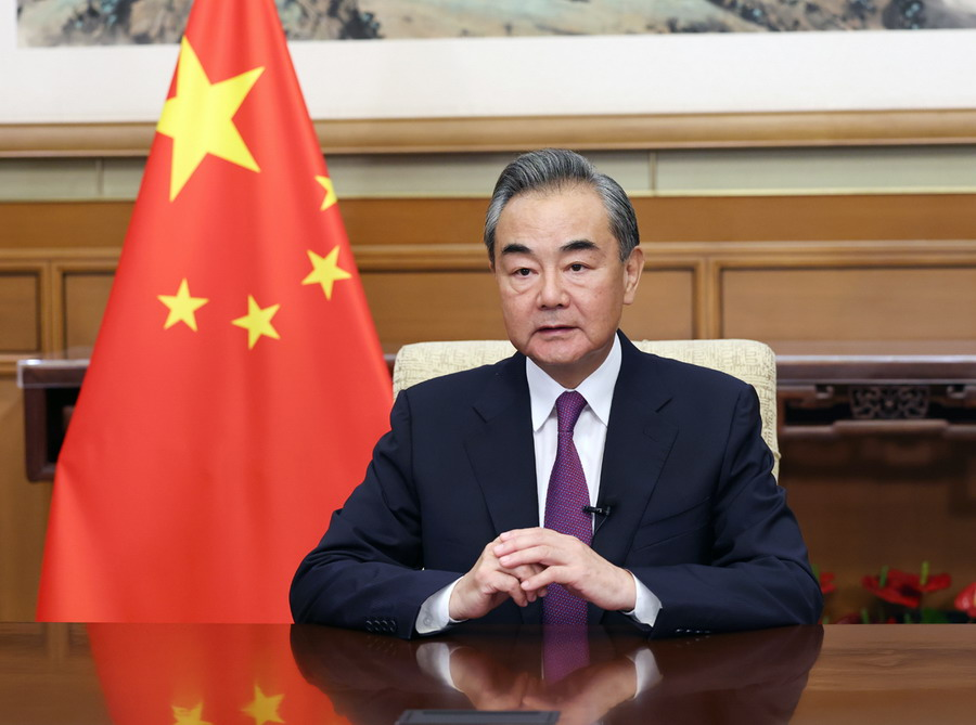 中国外交部长，推动构建人类命运共同体的关键角色，中国外交部长，推动构建人类命运共同体的核心力量