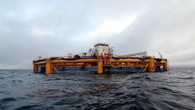 中国巨型半潜驳船,引领新一代海上巨无霸,中国新一代海上巨无霸,巨型半潜驳船引领潮流