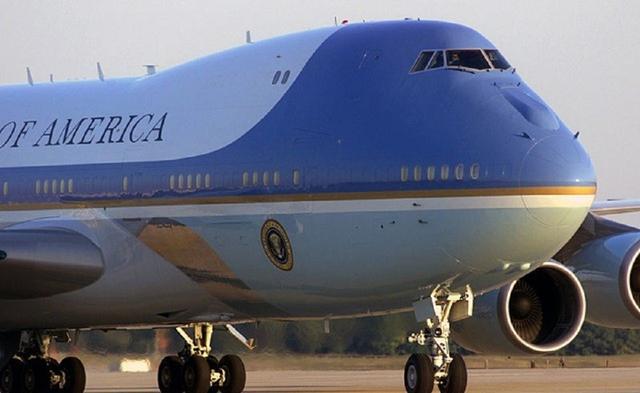 空军一号内部图片揭秘,豪华与科技的完美结合,空军一号内部揭秘,豪华与科技的融合典范