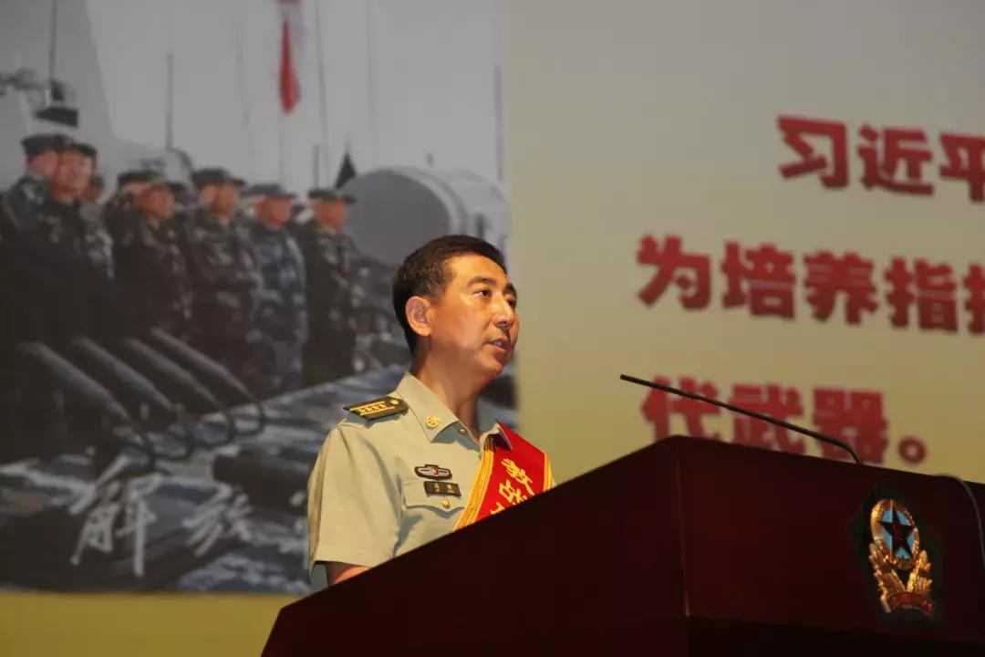 国防军事领域人物事迹，英勇无畏的军事领袖与国家卫士，英勇军事领袖与国家卫士，国防军事领域的无畏事迹