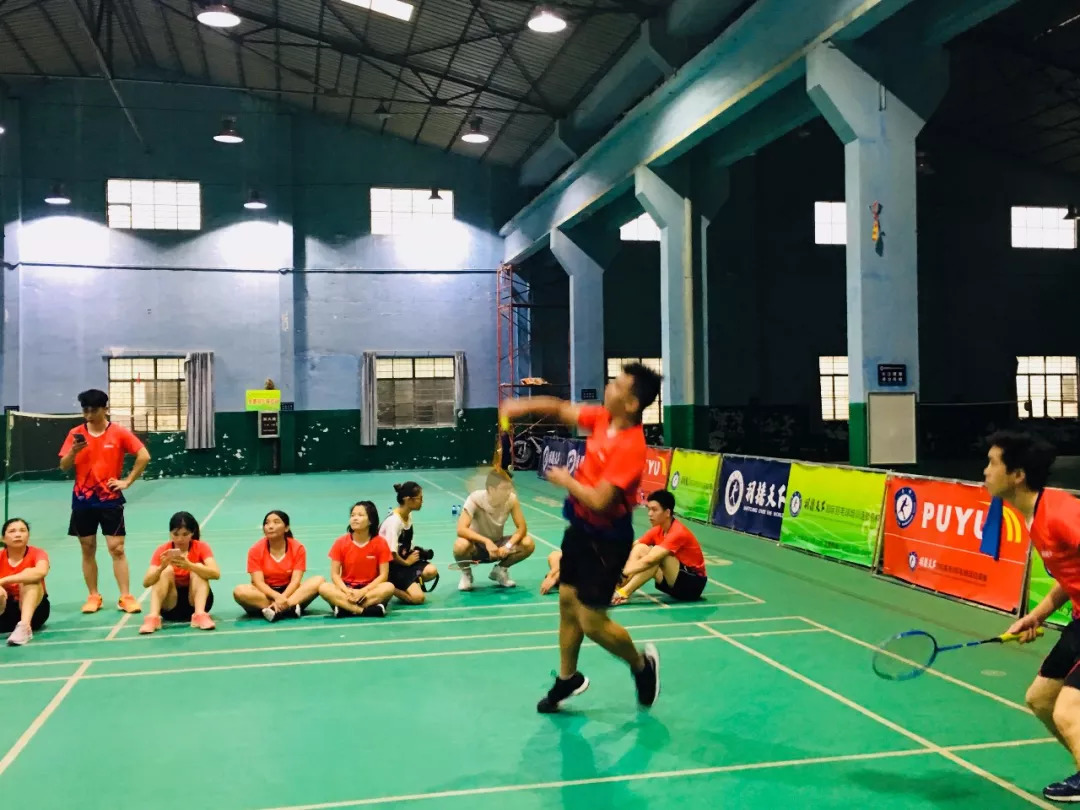 今天羽毛球比赛直播——热血与激情的碰撞，羽毛球热血激战，今日直播比赛精彩纷呈