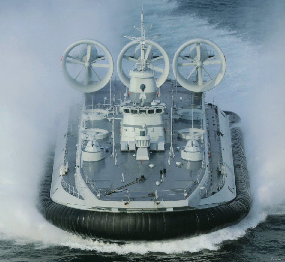 野牛气垫船，坚不可摧的防护与子弹的挑战，野牛气垫船，坚不可摧的防护与子弹交锋的挑战