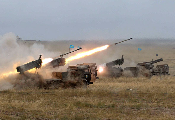 2020年实弹军演视频,展现军事力量与国防实力的生动画面,2020年实弹军演视频展现军事力量与国防实力的震撼瞬间