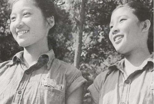 医疗兵女兵阅兵,展现女性力量与医疗精神的融合之美,医疗兵女兵阅兵,展现女性力量与医疗精神融合之美风采