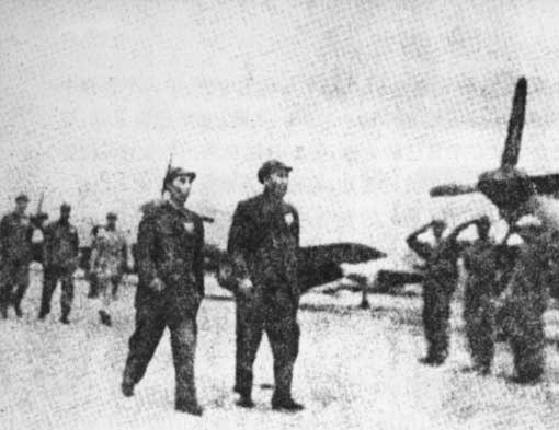 中国人民解放军空军成立时间及其历史背景与发展概述,中国人民解放军空军成立背景、历史发展及其成就概述