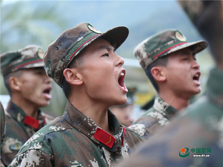 新兵下连老兵过年，一道别样的风景线，新兵下连老兵过年，别样风景线的独特魅力