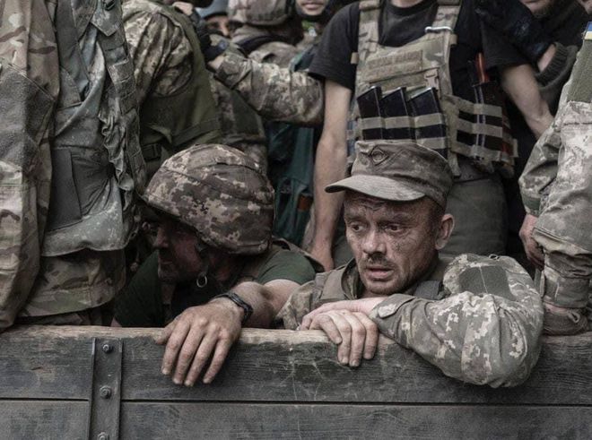 利军与谁同行,一段人生的交织与共鸣,利军的人生共鸣,与谁同行的故事