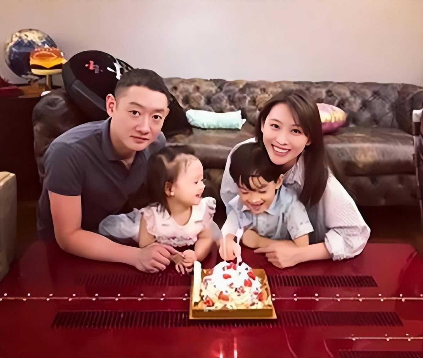 李钰的微博推荐,探索数字时代的时尚与生活美学,李钰微博推荐,数字时代的时尚与生活美学探索