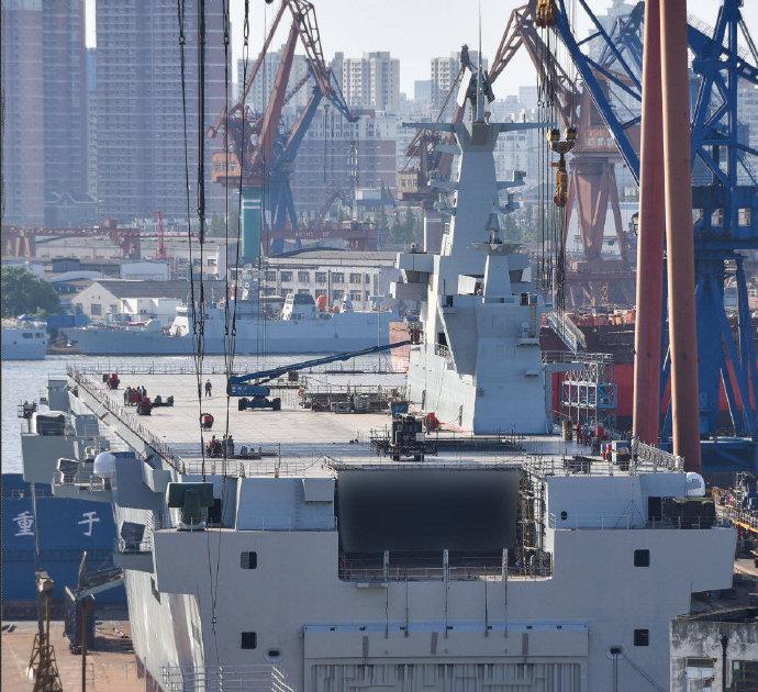 075与西北风,两种力量的对比与探讨,075与西北风,力量对比与探讨