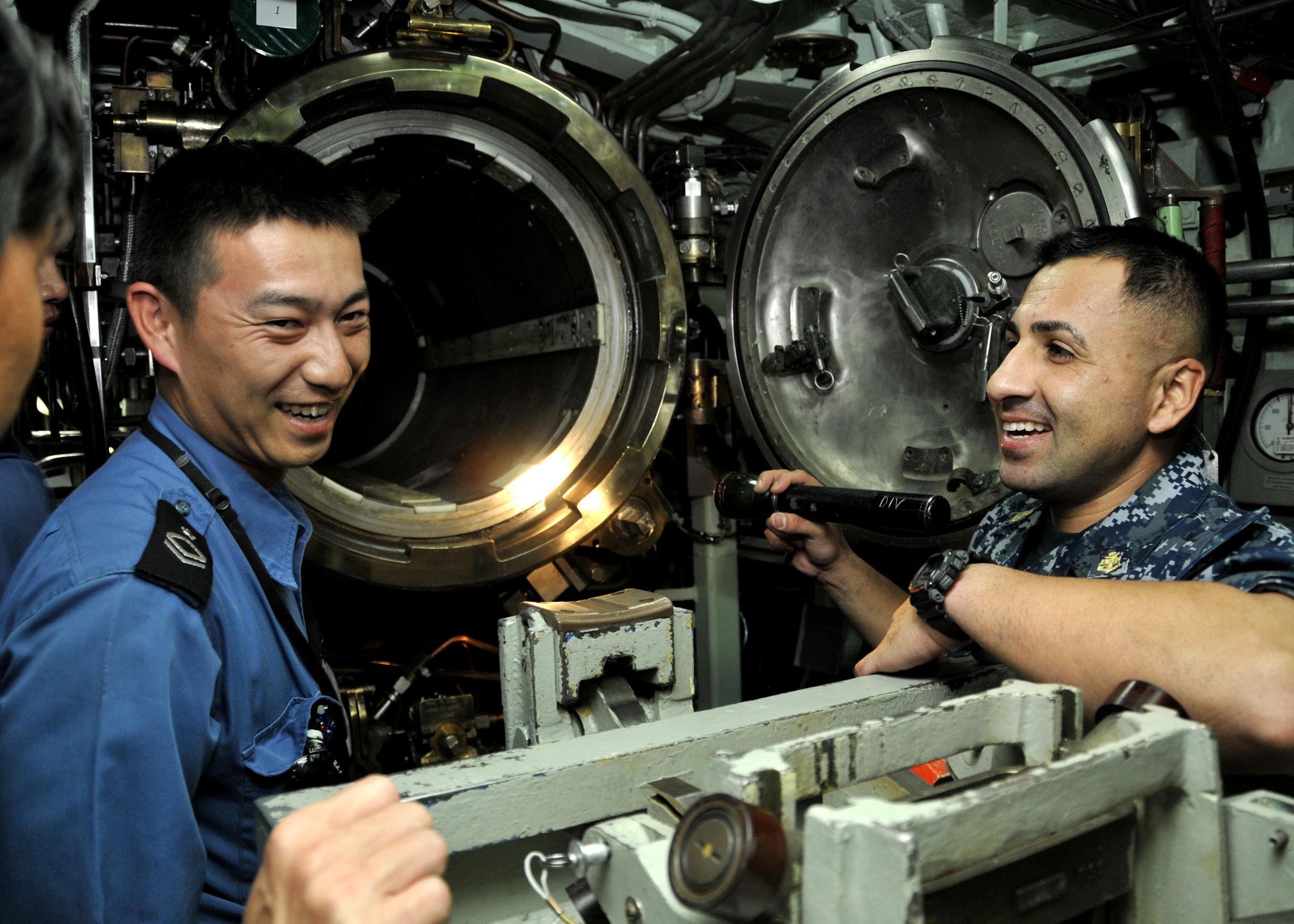 格林维尔号核潜艇,深海静默的守护者,格林维尔号核潜艇,深海静默的守护者角色