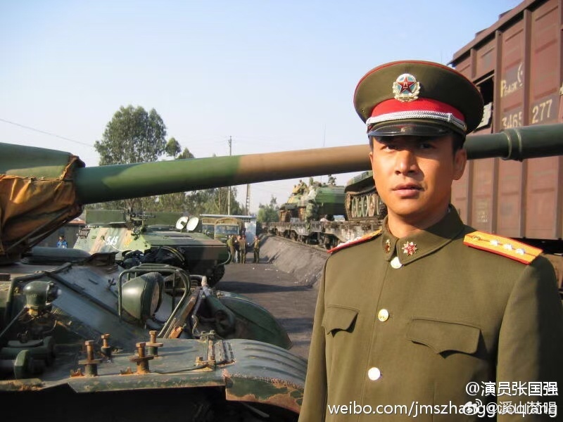 揭秘87式军装全套服装，历史背景与特色解析，揭秘87式军装全套服装，历史背景与独特特色解析