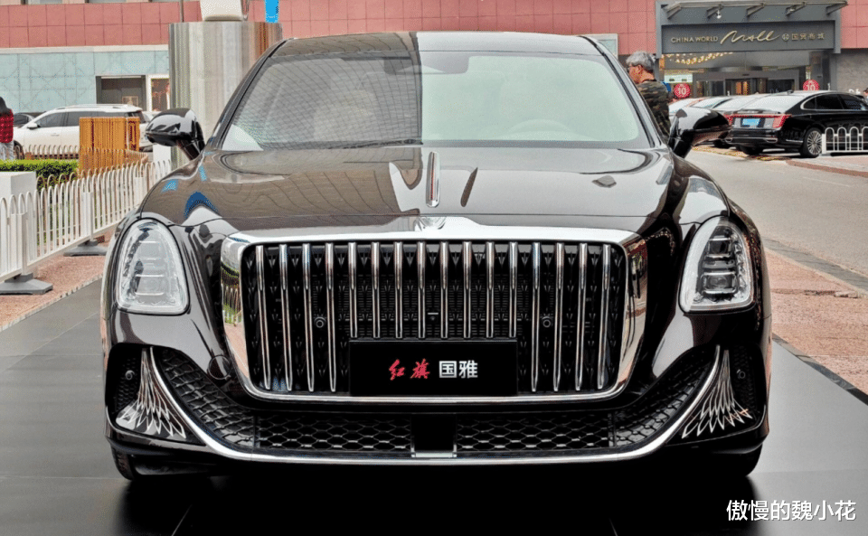 红旗120万车,豪华与科技的完美结合,红旗豪华轿车,豪华与科技的无缝融合,价值百万之选