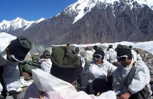 中印边境解放军的最新消息,今日形势分析与展望,中印边境解放军最新动态,今日形势分析与展望