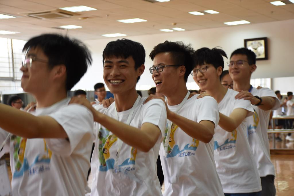 海峡两岸大学新闻,共创未来,携手共进,海峡两岸大学共创未来,携手共进,携手打造两岸教育新篇章