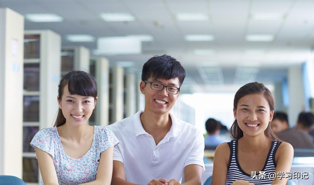 大专毕业参军后的出路,大专毕业后参军,未来的出路与选择