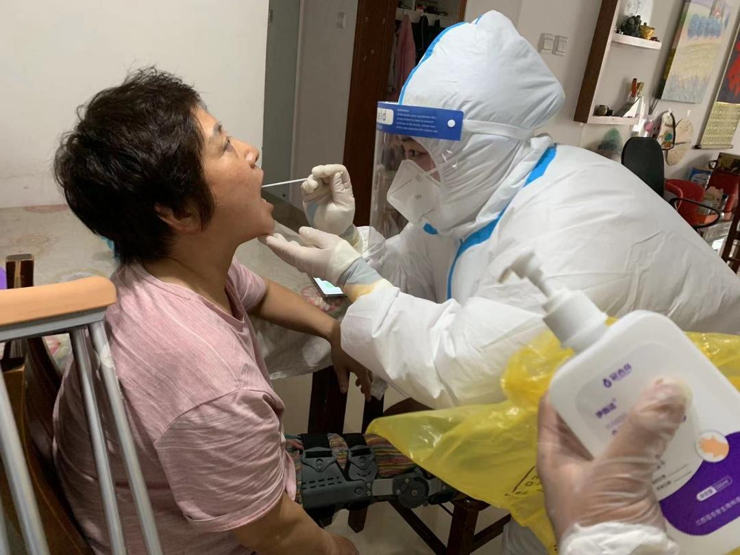 合肥舰护航,展现中国海军力量与担当,合肥舰护航显华章,中国海军的力量与担当