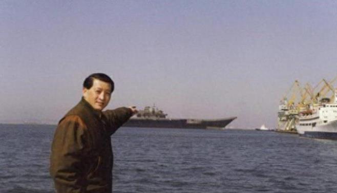 中国买瓦良格航母的人,历史与未来的交汇点,历史与未来的交汇点,中国购买瓦良格航母的传奇人物