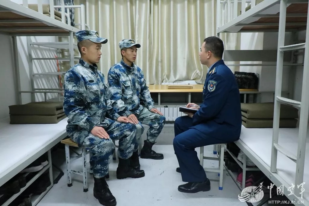 大学生入伍空军后的职责与担当,大学生入伍空军后的职责与担当,新时代青年的使命与荣耀