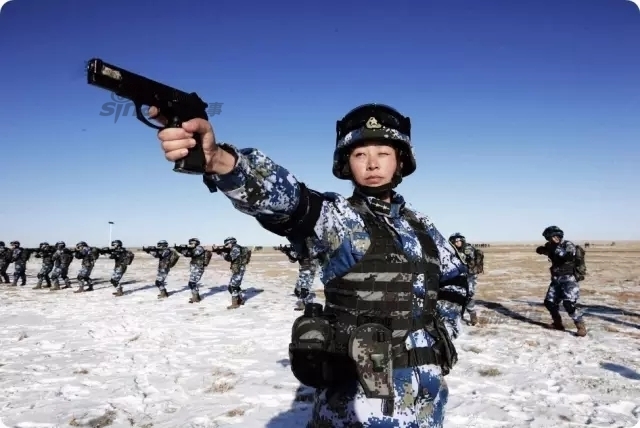 揭秘中国海军陆战队之71613部队的独特风采,揭秘中国海军陆战队71613部队的独特风采与战斗力